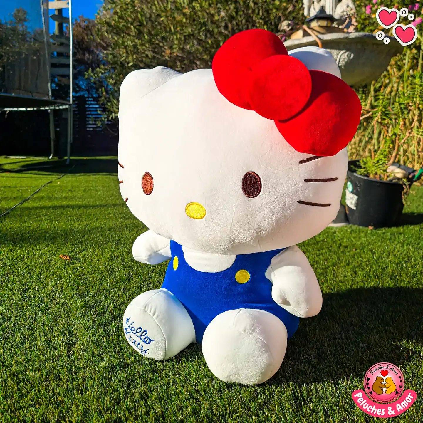 Peluche Hello Kitty Gigante Clásica con Vestido Azul 60 CM 3