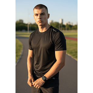 Polera Penalty Block Masculina Negro