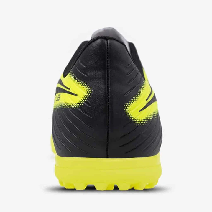 Zapato de Futbolito Penalty Líder Y-6 Negro/ Amarillo 4