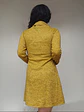 Vestido de lanilla cuello tortuga color mostaza  - Miniatura 2
