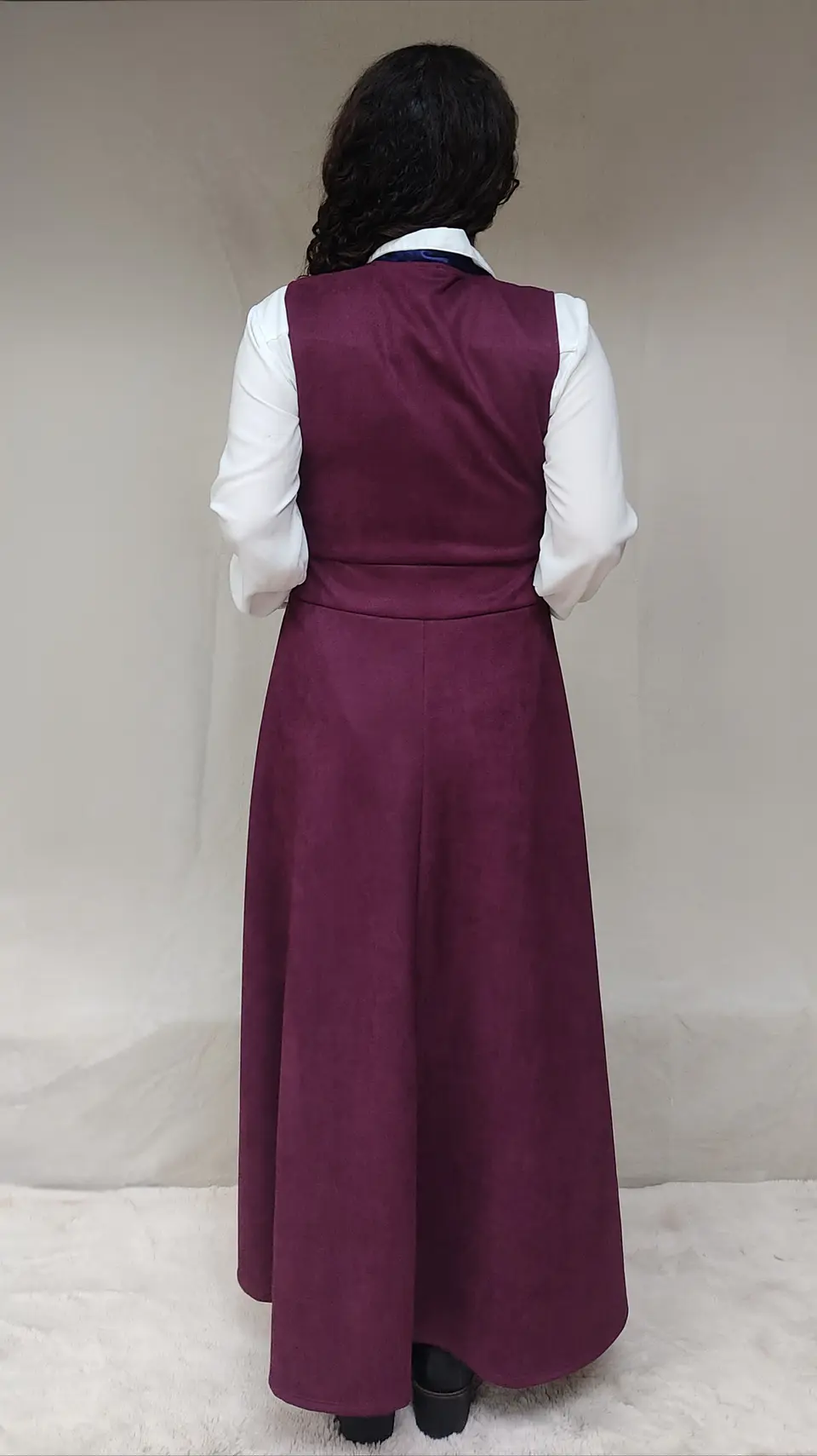 MaxiVestido sin mangas gamuza color morado  2