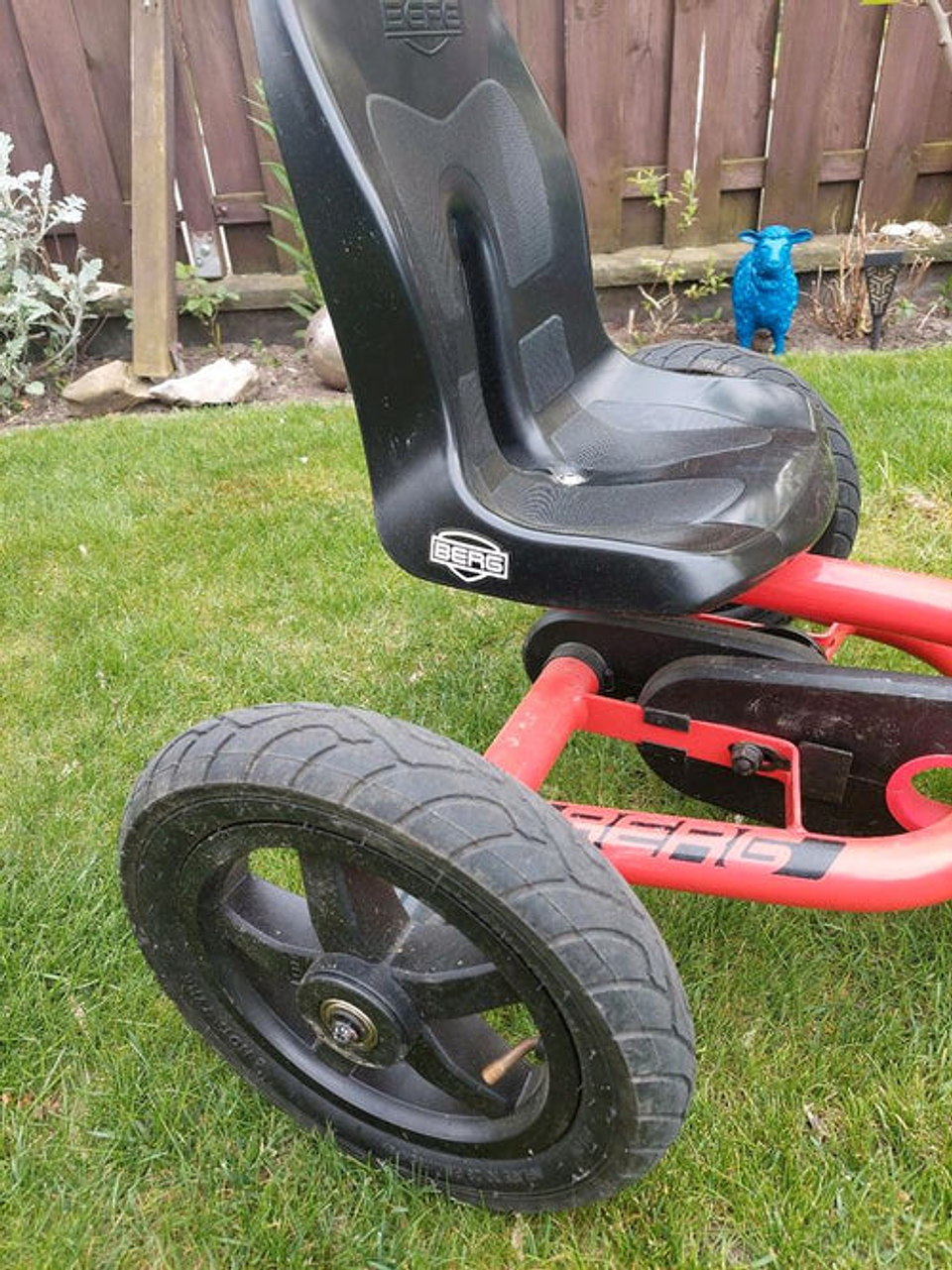 Buddy Redster | Go Kart a Pedal | BERG | 3 a 8 años 5