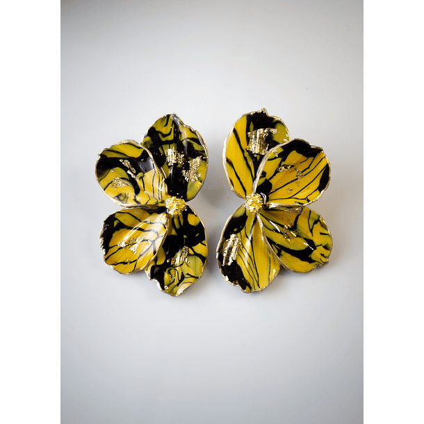 Aros de Arcilla polimérica Scrunchies amarillos y dorados 1