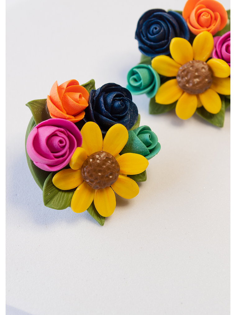 Aros de arcilla polimérica Ramo de flores  2