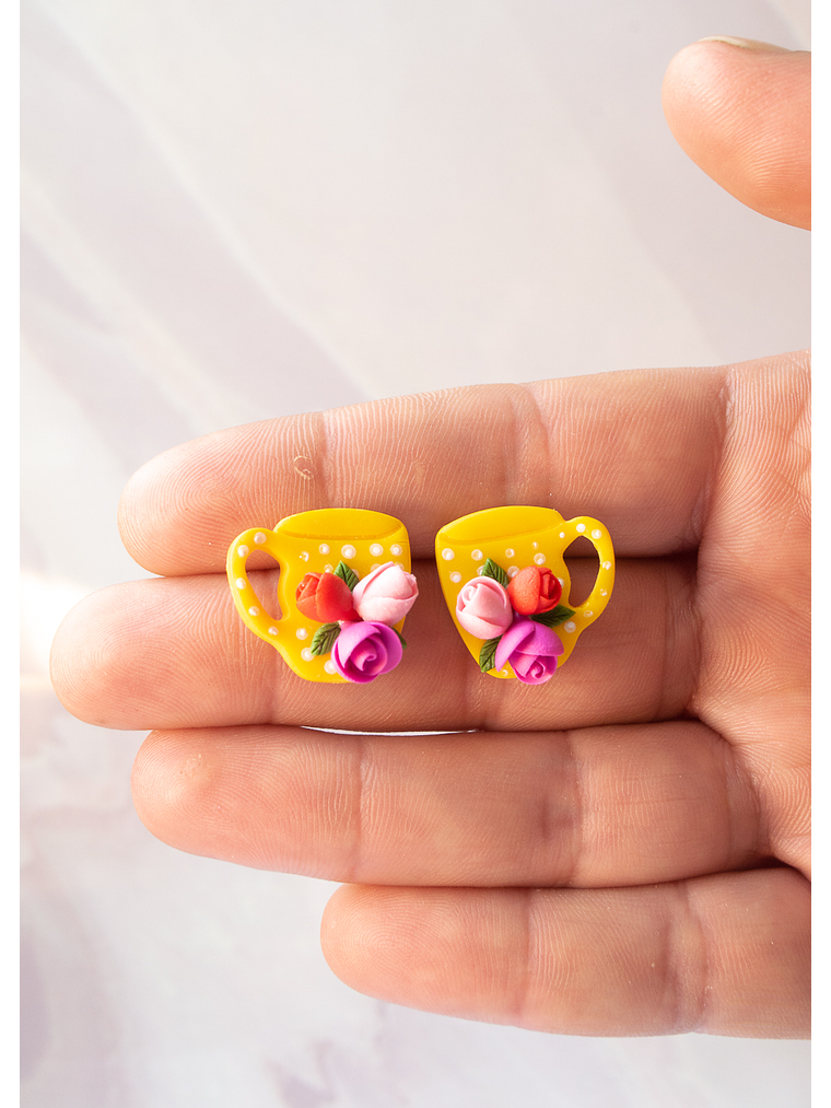 Aros de arcilla polimérica Taza Floreada 3