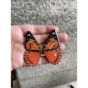 Aritos de alita de mariposa 6 cm 