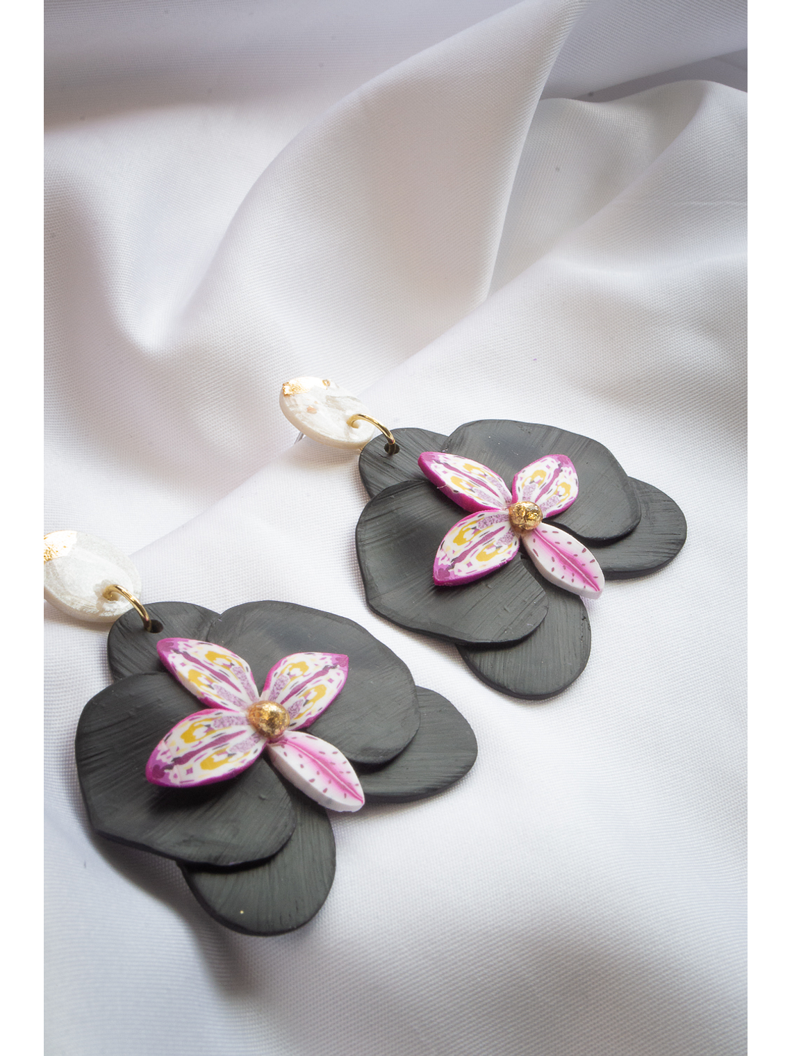 Aritos Orquídeas negras  2