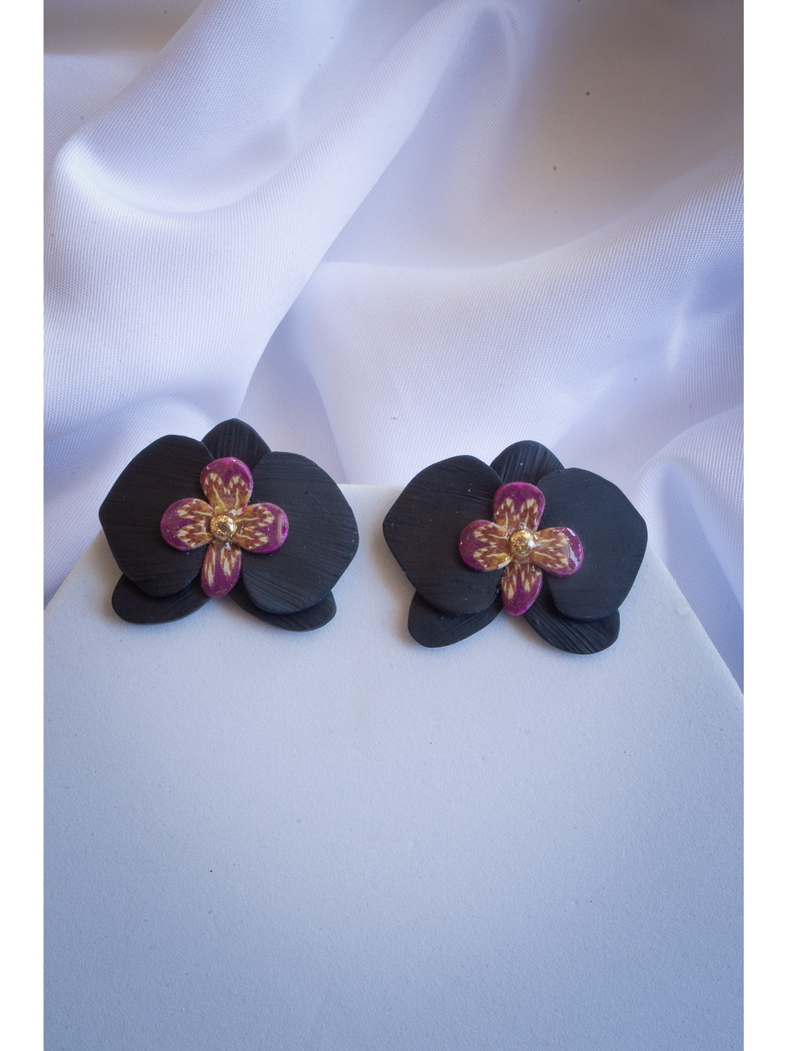 Aritos Orquídeas negras 1