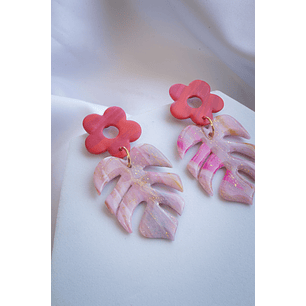 Aritos monstera con flor