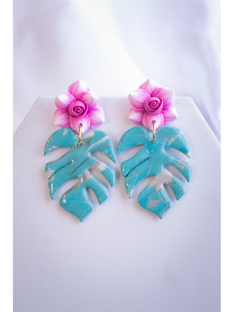 Aritos Monsteras con Flor 2