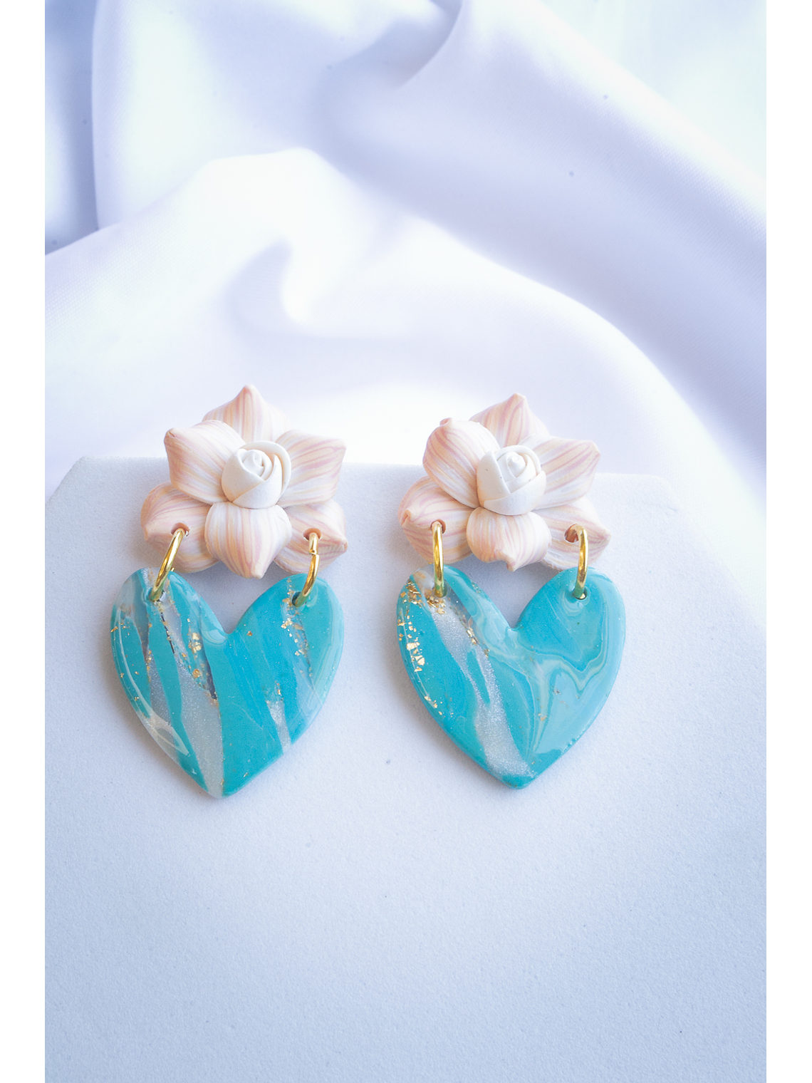 Aritos Corazon con Flor 2