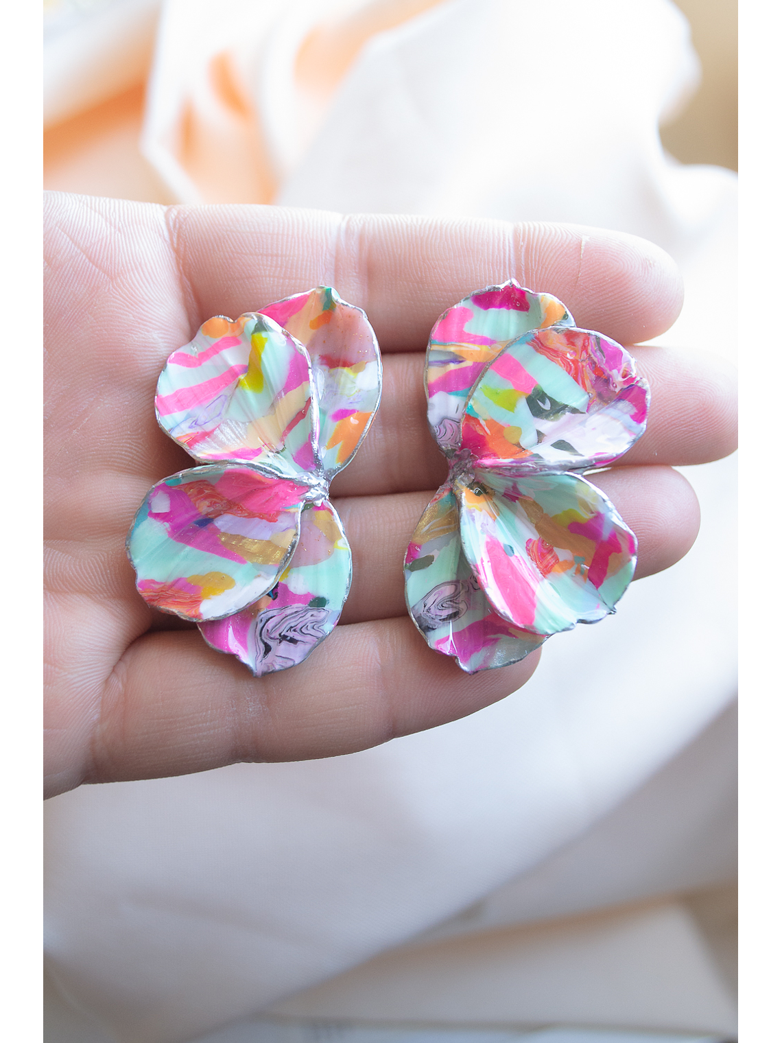 Aritos modelo Scrunchys 2