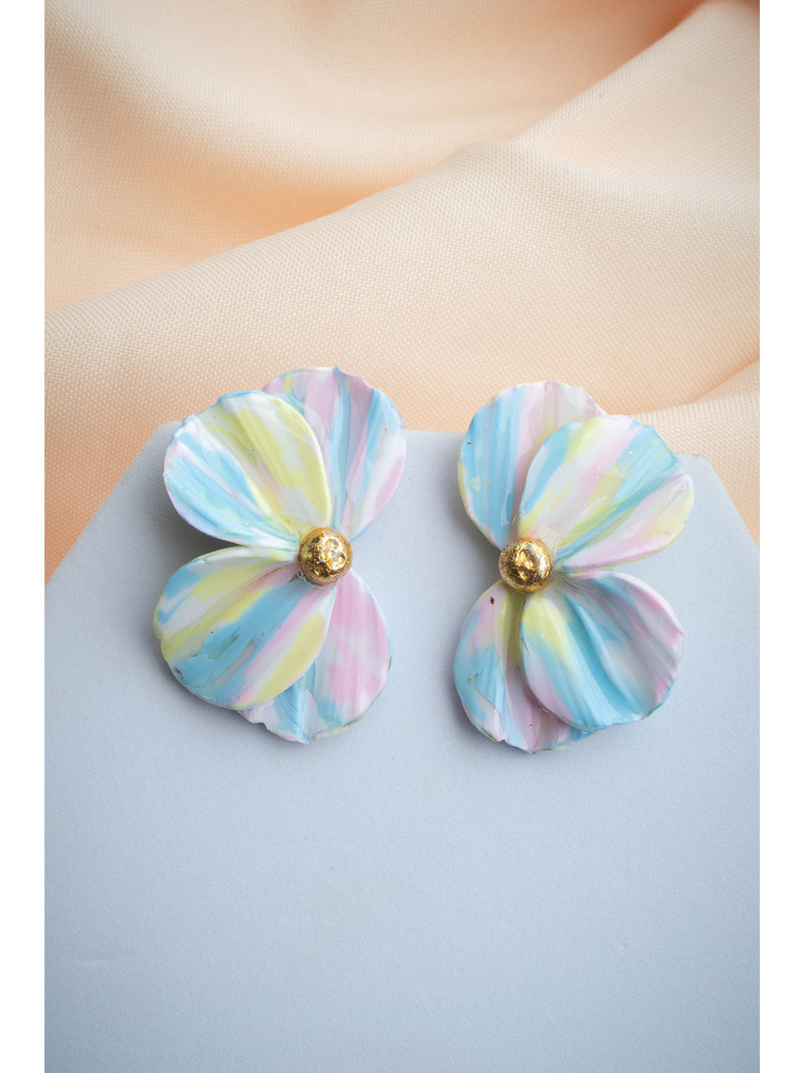 Aritos modelo Scrunchys 1