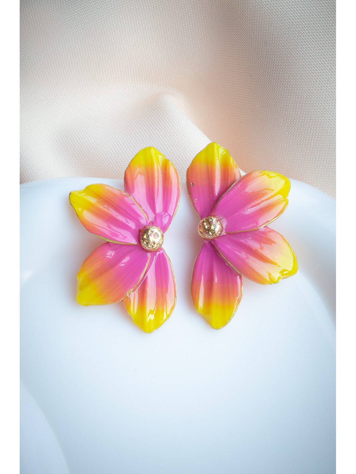 Aritos modelo flor de loto  1