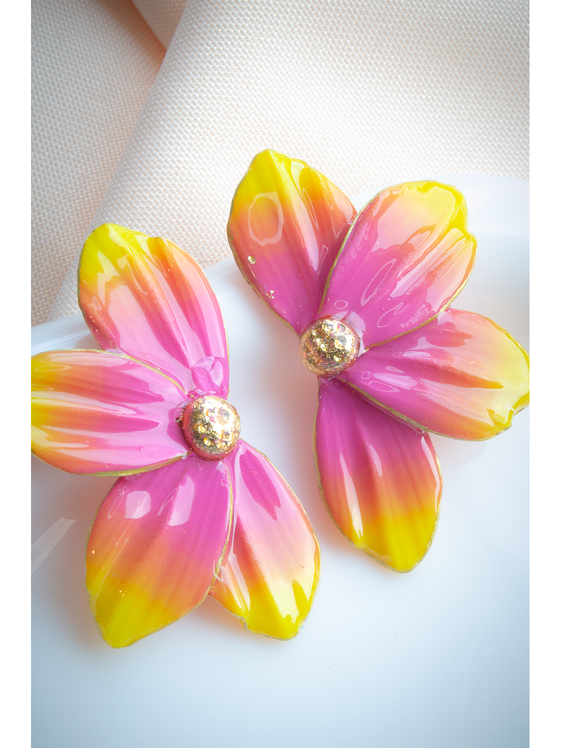 Aritos modelo flor de loto  2