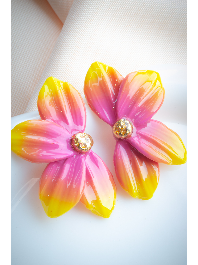 Aritos modelo flor de loto  2