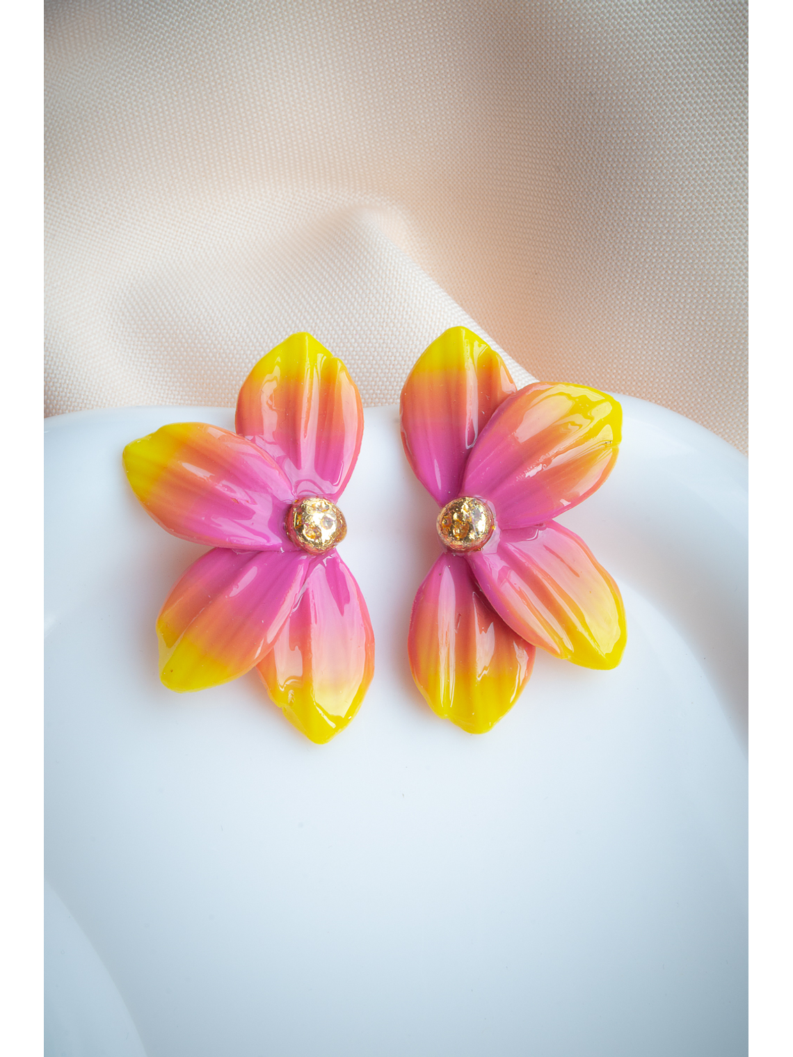 Aritos modelo flor de loto  1