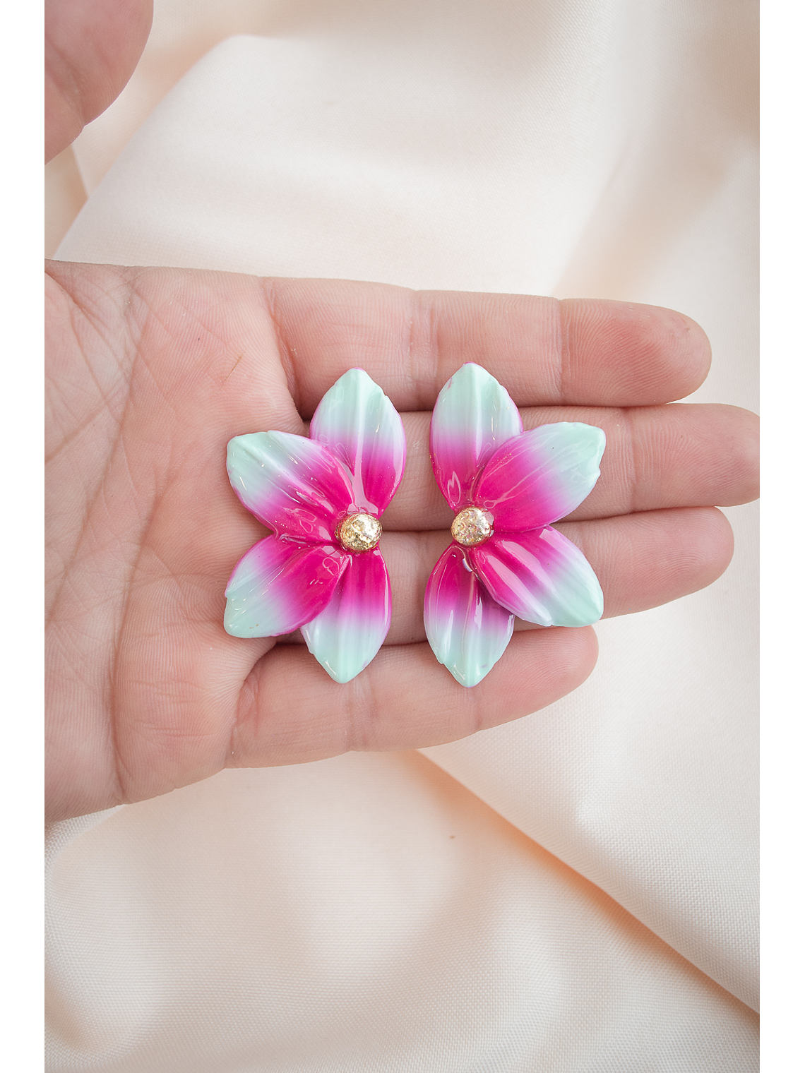 Aritos modelo flor de loto 3