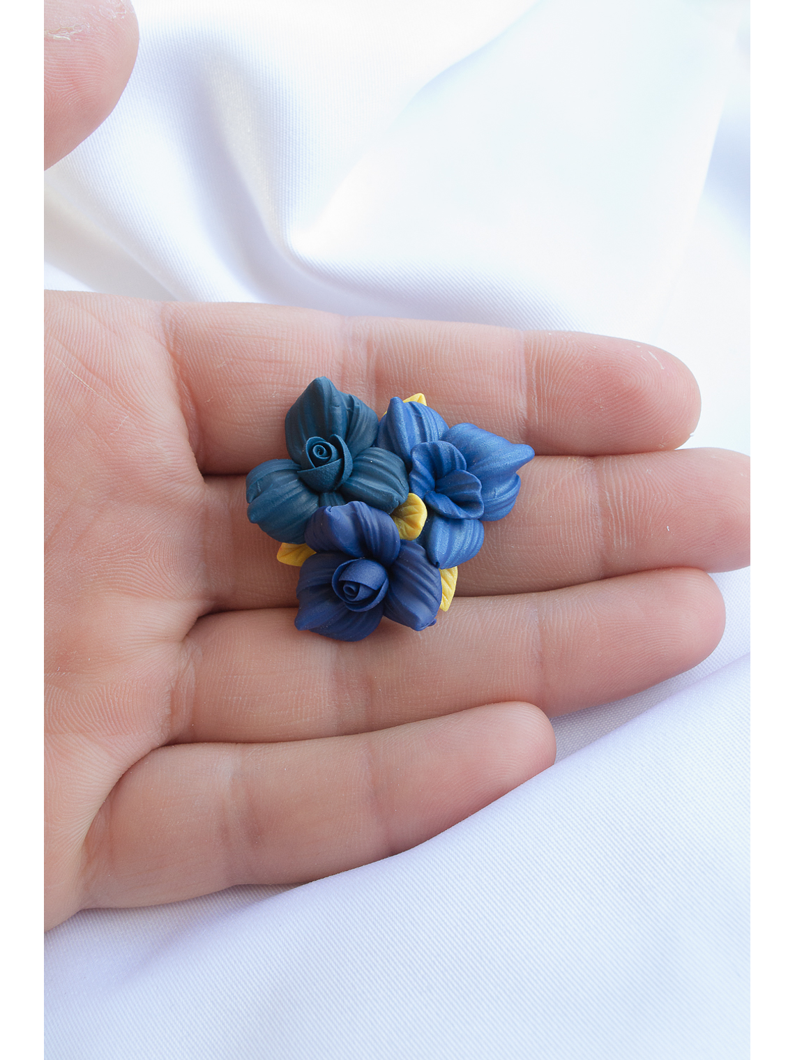 Aritos y Pin de Ramo de flores azules 3