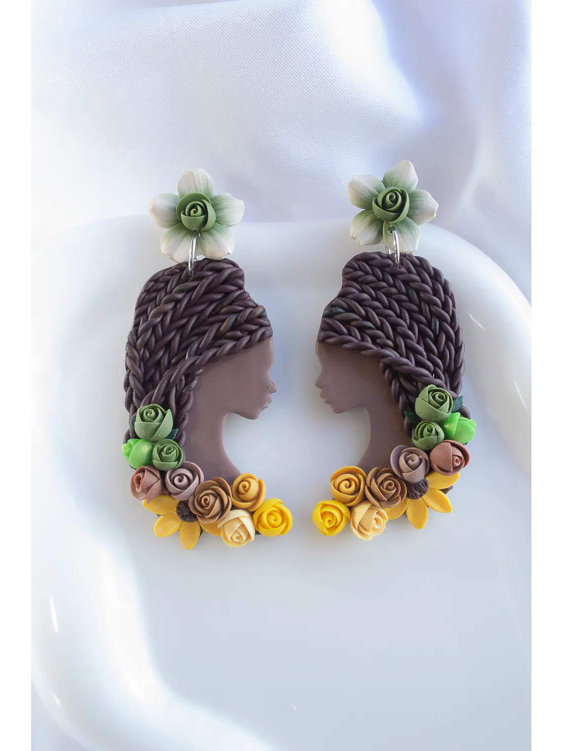 Aros Mujer soñadora Afro 1