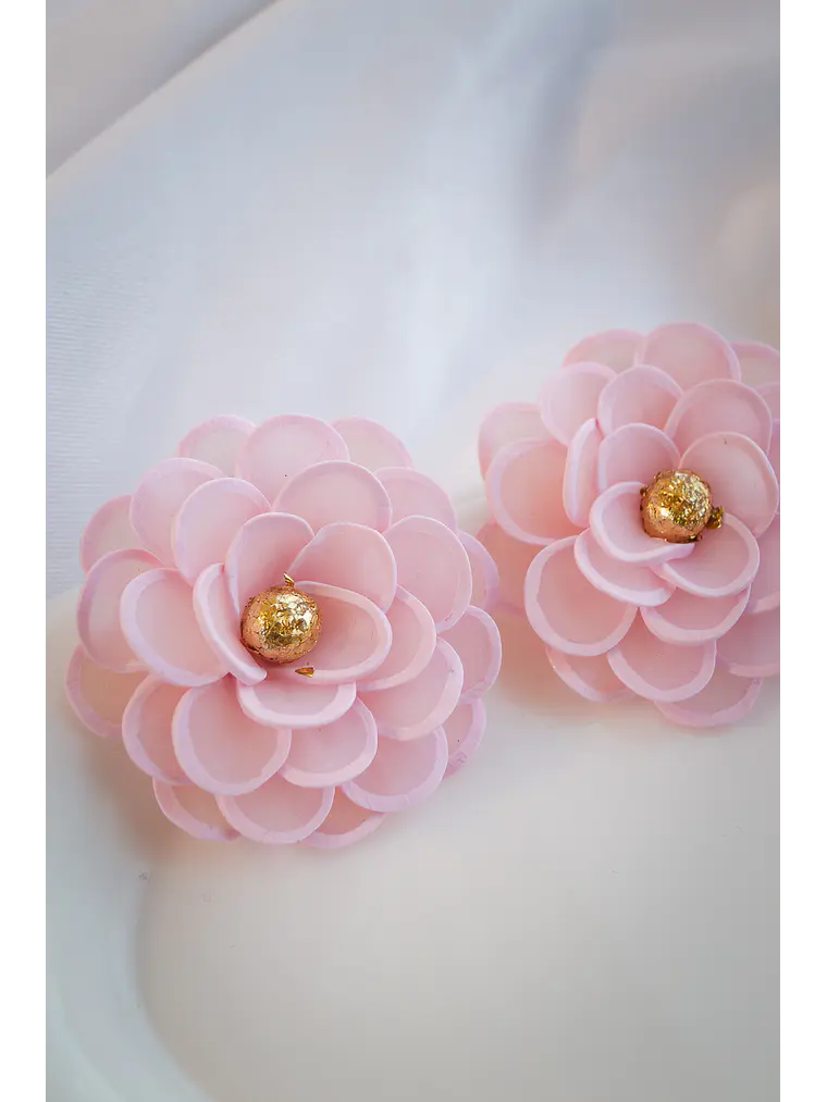 Aritos camelias  2