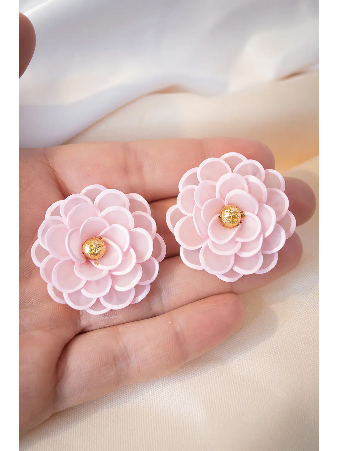 Aritos camelias  3