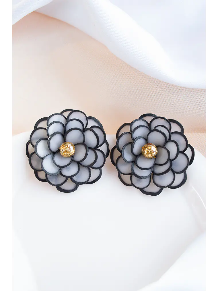 Aritos camelias  1