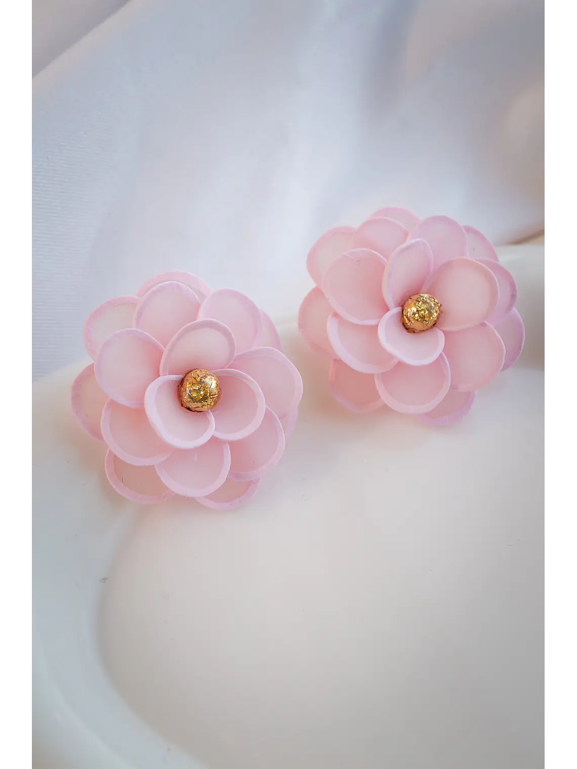 Aritos camelias  1