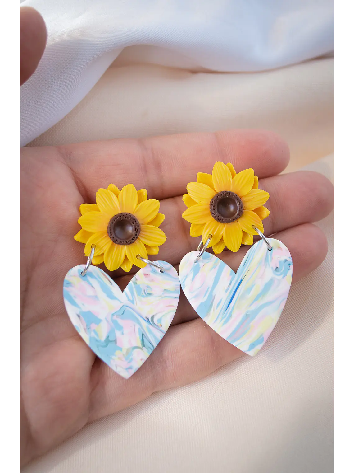 Aritos Girasol y Corazon multicolor  4