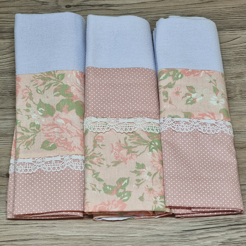 Trio de Panos Decorados - Flores em Rosé