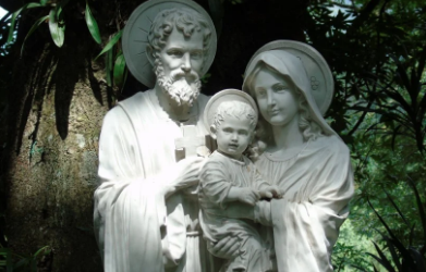 AUDIO: Blažena Djevica Marija i obitelj. Svetice. 30.6.2018 / 2 EURO = 8.000 COP