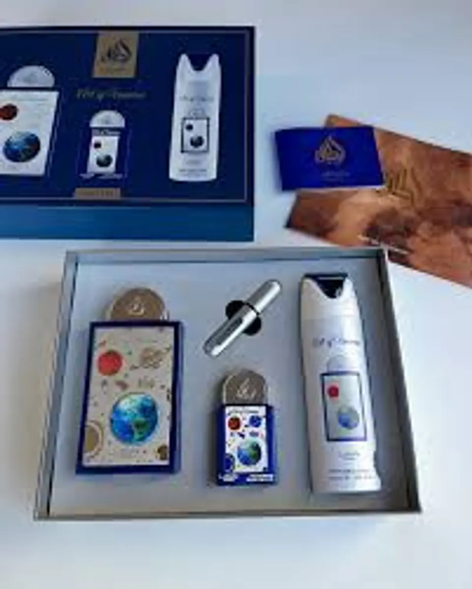 LATTAFA  SET ART OF UNIVERS 100 ML + 20 ML + DESODORANTE + PERFUMERO RECARGABLE UNISEX 3
