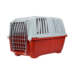 Transportadora con puerta de metal