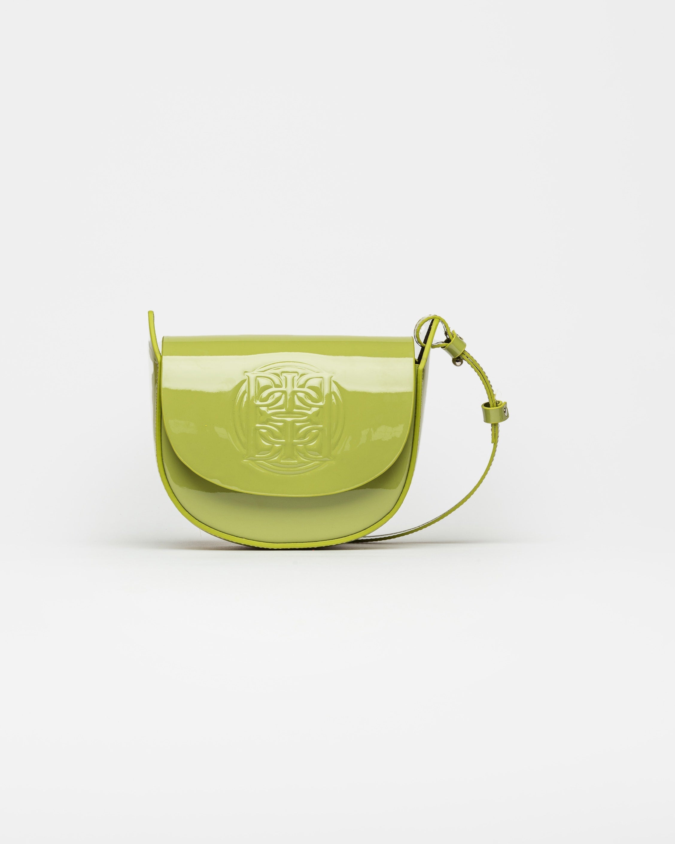 MINI BAG AURA EN CUERO CHAROL 1