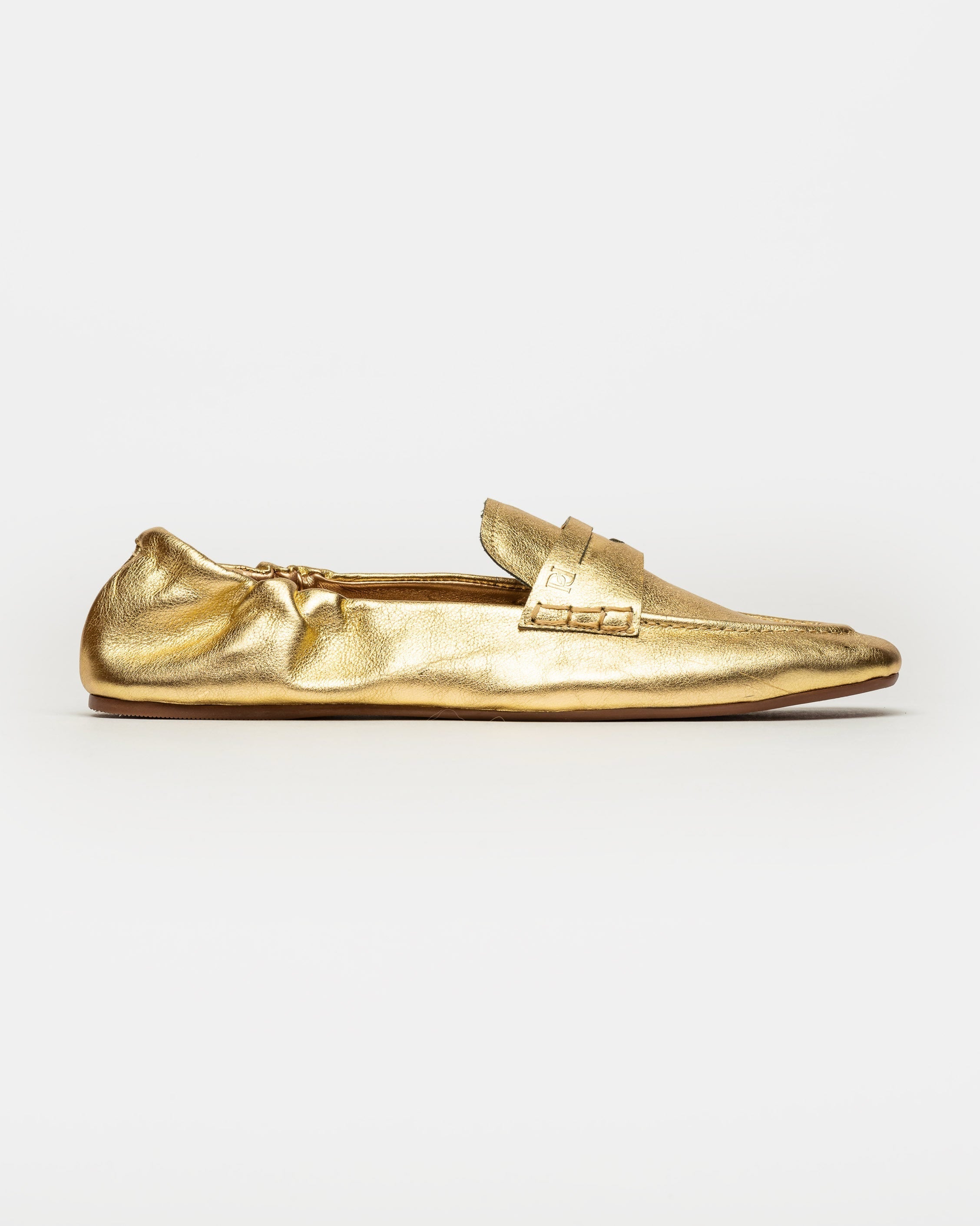 MOCASÍN SIENA EN CUERO METALIZADO 1