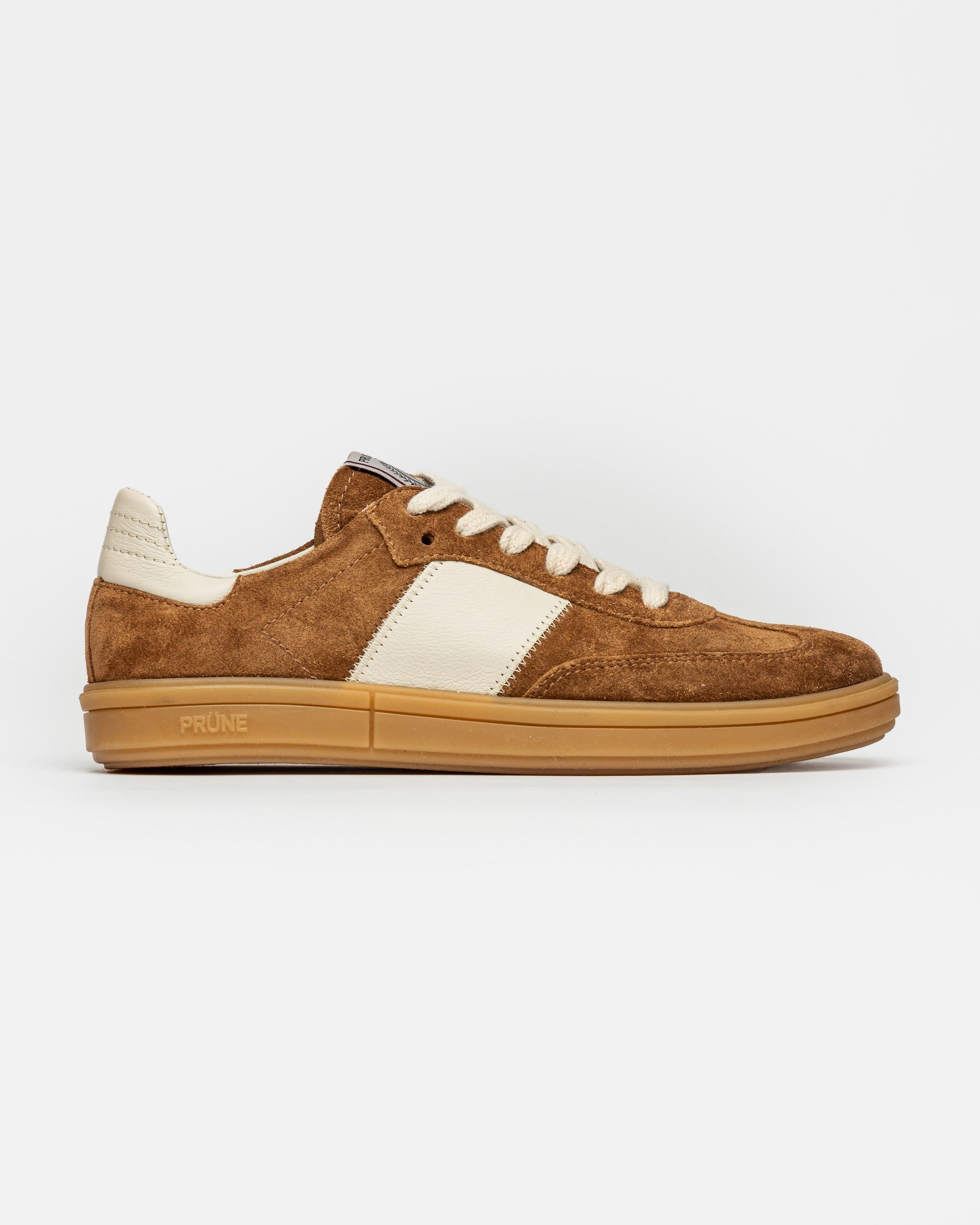 SNEAKER NIL EN GAMUZA 1