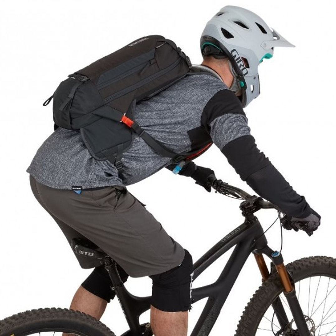 Mochila Hidratación Thule Rail Hydration Pack 12L | Covert 4