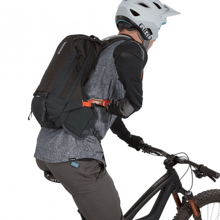 Mochila Hidratación Thule Rail Hydration Pack 12L | Covert 9