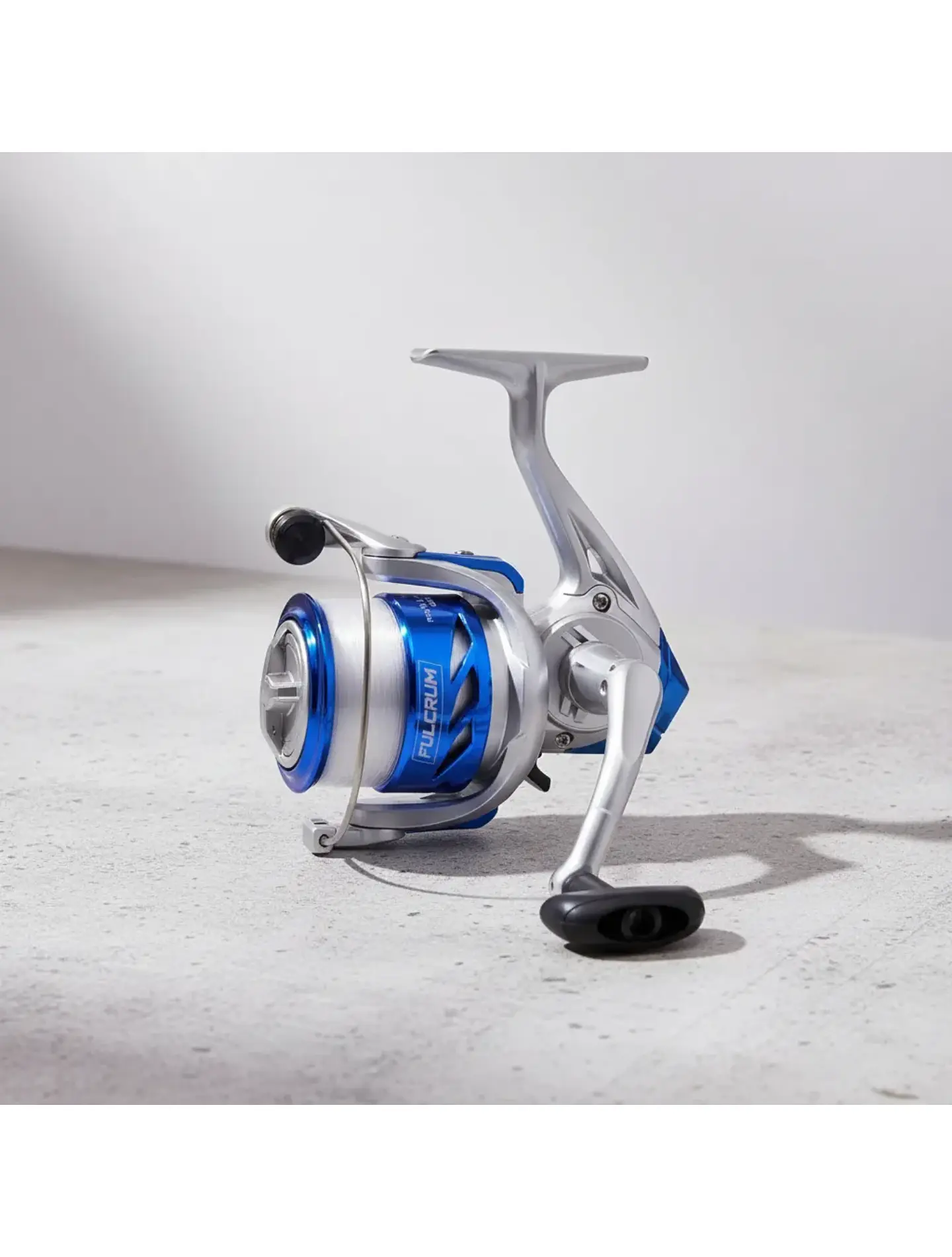 CARRETE FULCRUM BLUE 5500 CON NYLON 1
