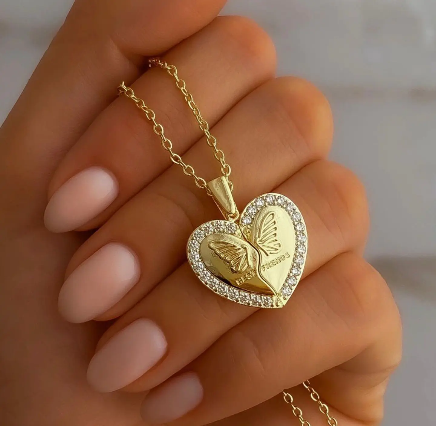 Collar Secret 1