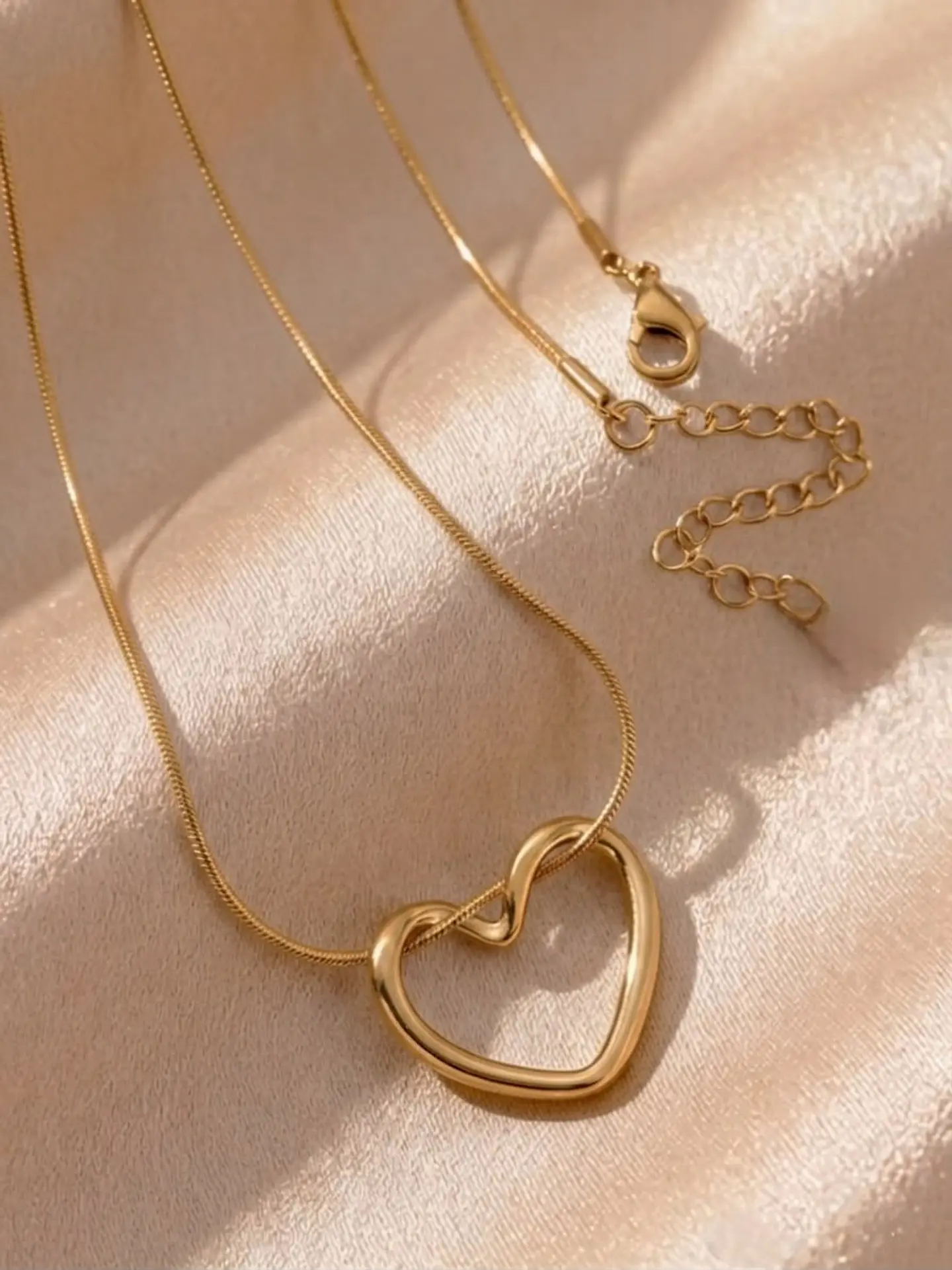 Collar Calado Gold 1