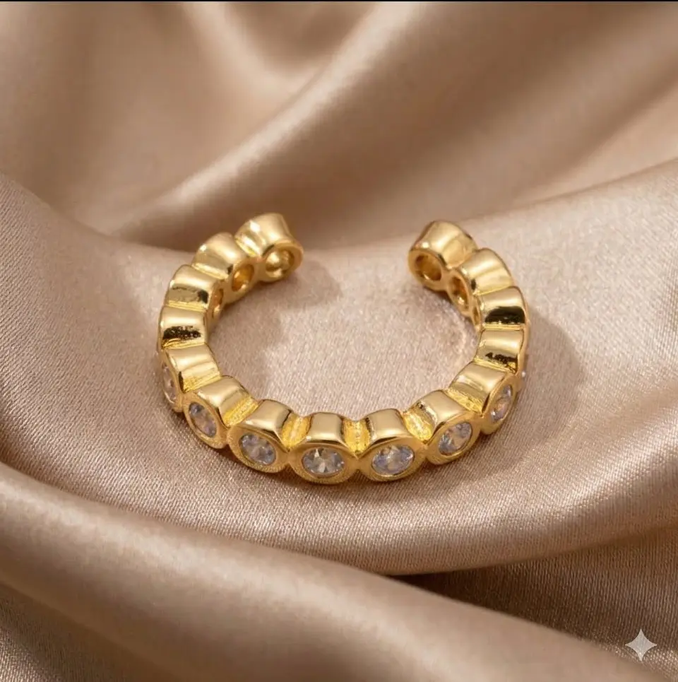 Aro Cuff Cloe 1