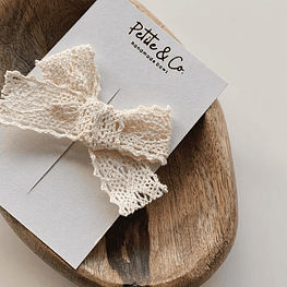 Laço Renda Cru - Gancho