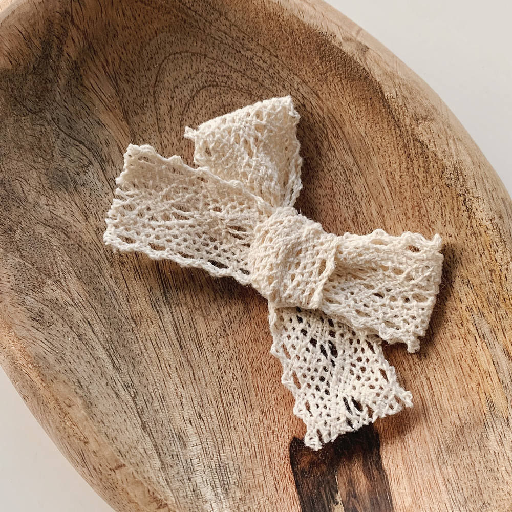 Laço Renda Cru - Gancho