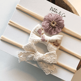 Trio Flor de Lã Violeta, Musselina com Flores e Renda Cru