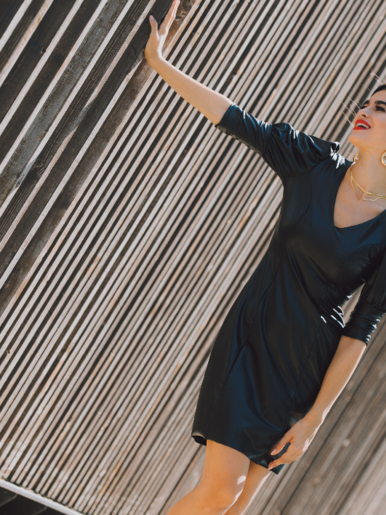 Taylor Black Dress 3