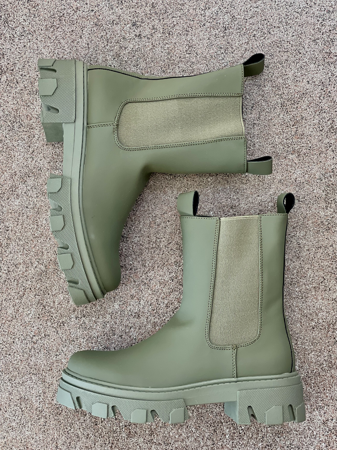 Olive Boots 2
