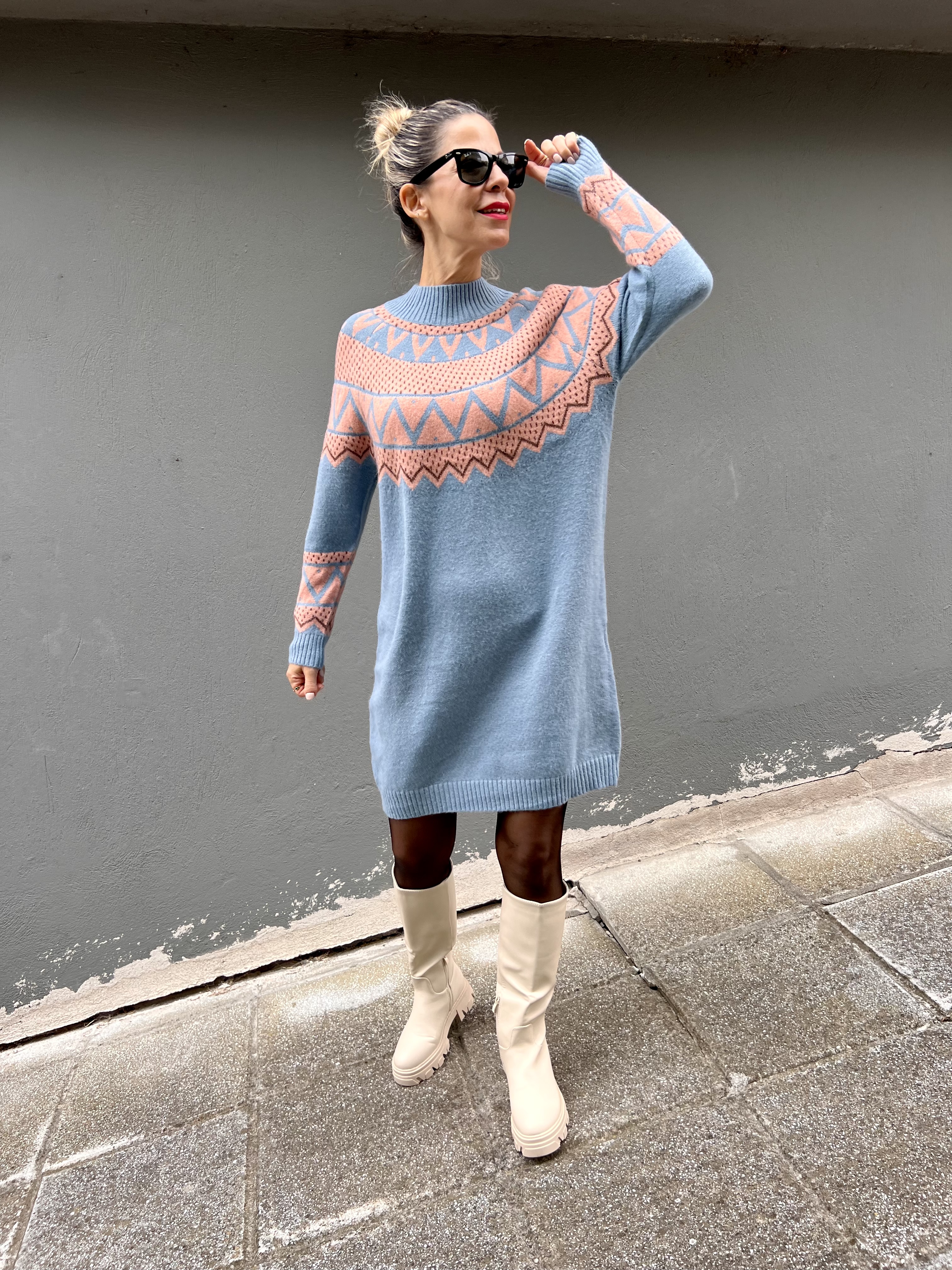 Ameli Sky Dark Sweaterdress