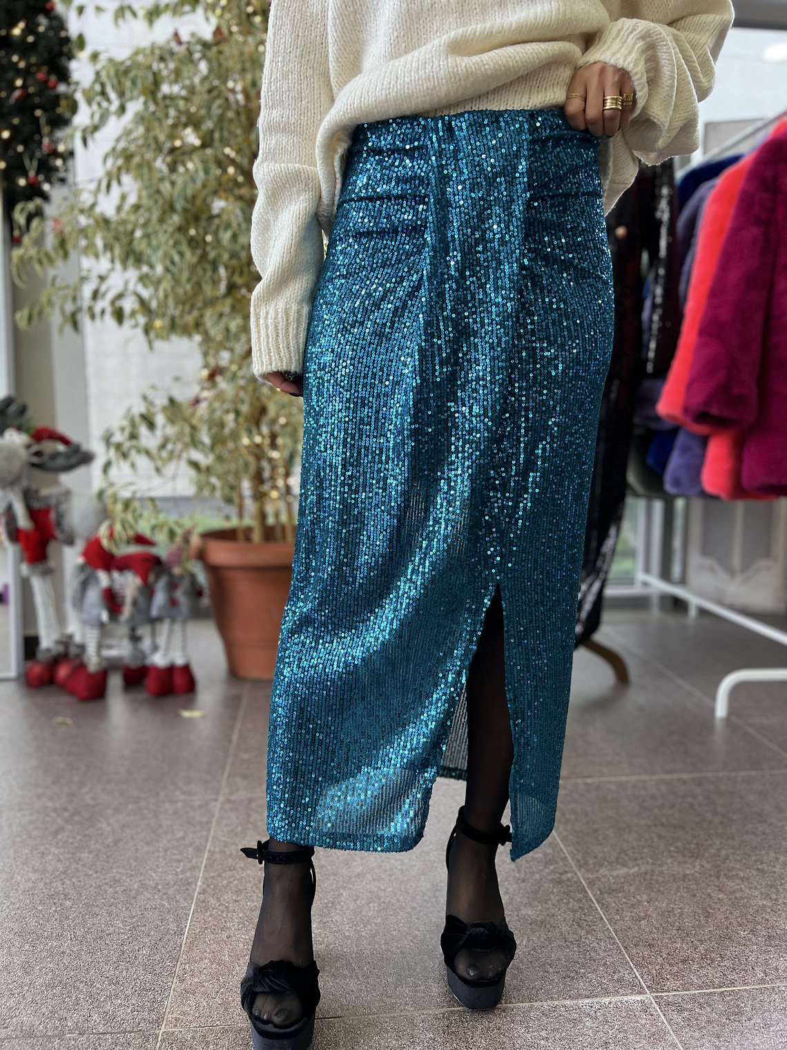 Drape Blue Skirt sequinned 1