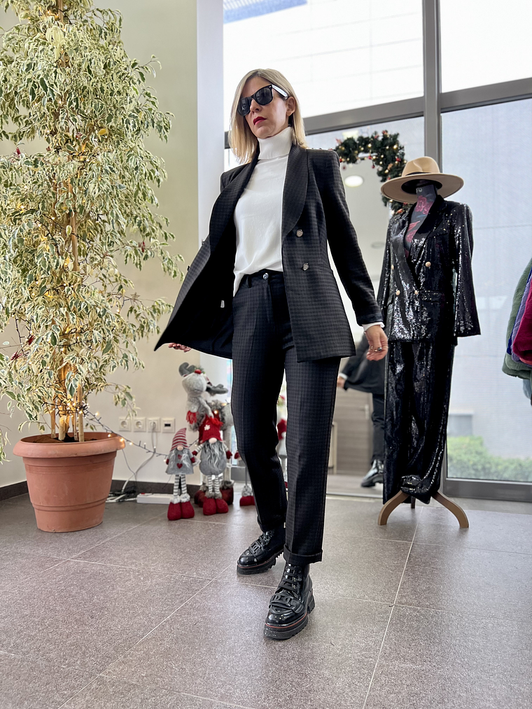 Checkered Brown Suit 2